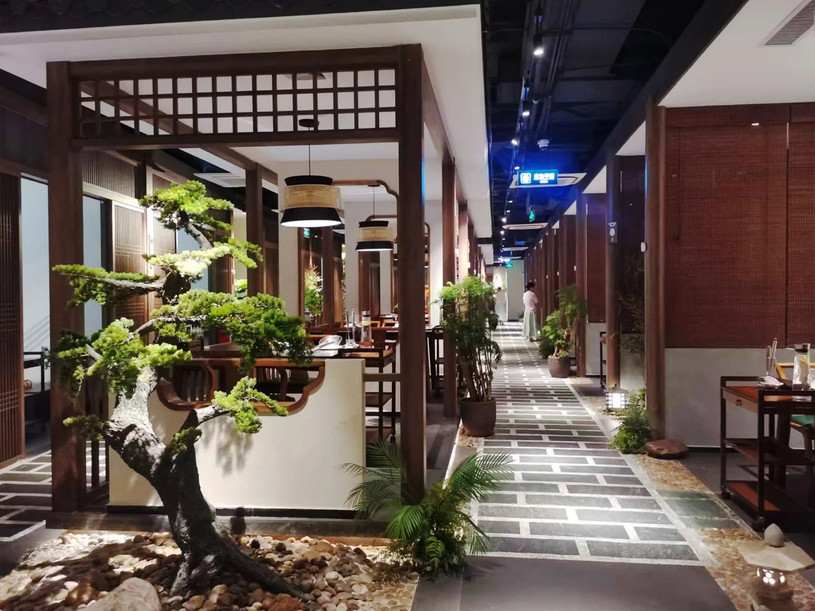A Serene Escape: Inside LU XIAO JU’s Cultural Oasis by AND DESIGN