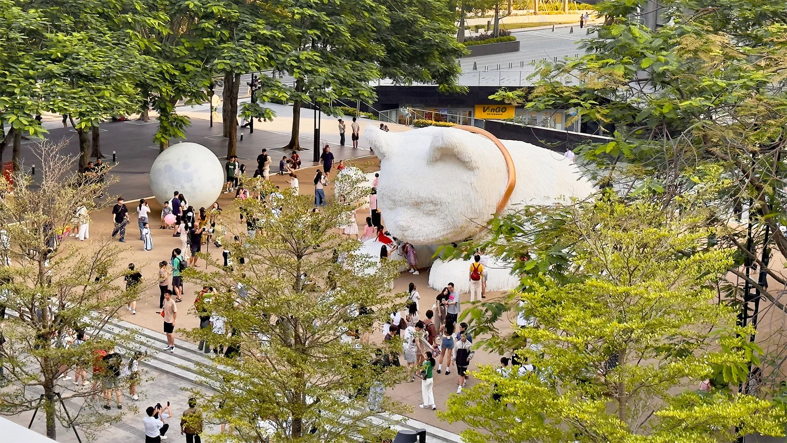 BAY de LUNA | An Initiative by SHENZHENBAY MIXC