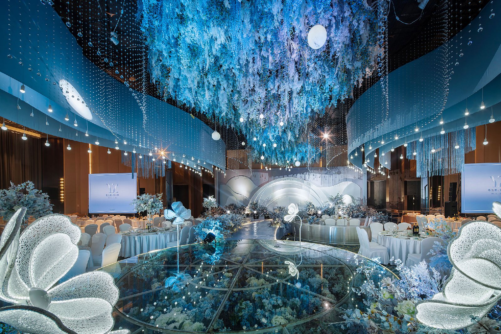 Ruili Coastal Hotel Is A Seaside Retreat Away From The Sea!