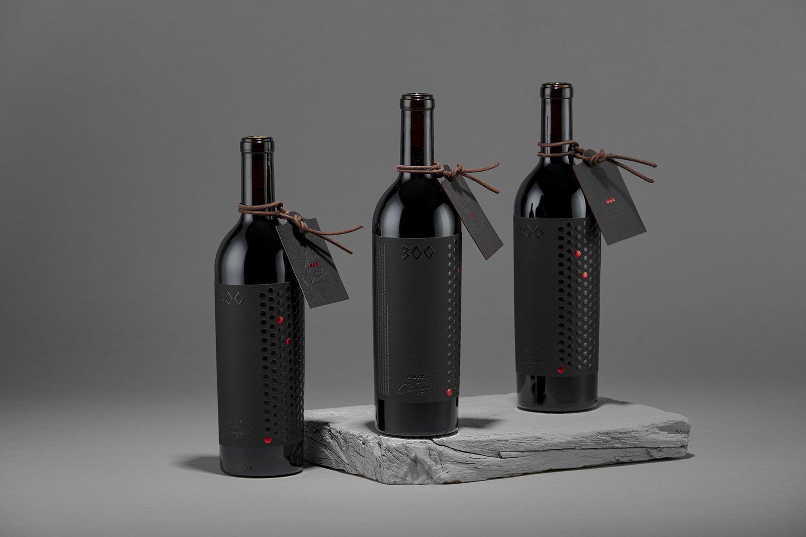 300 Smith Devereux – The Spartans of Wine, Literally