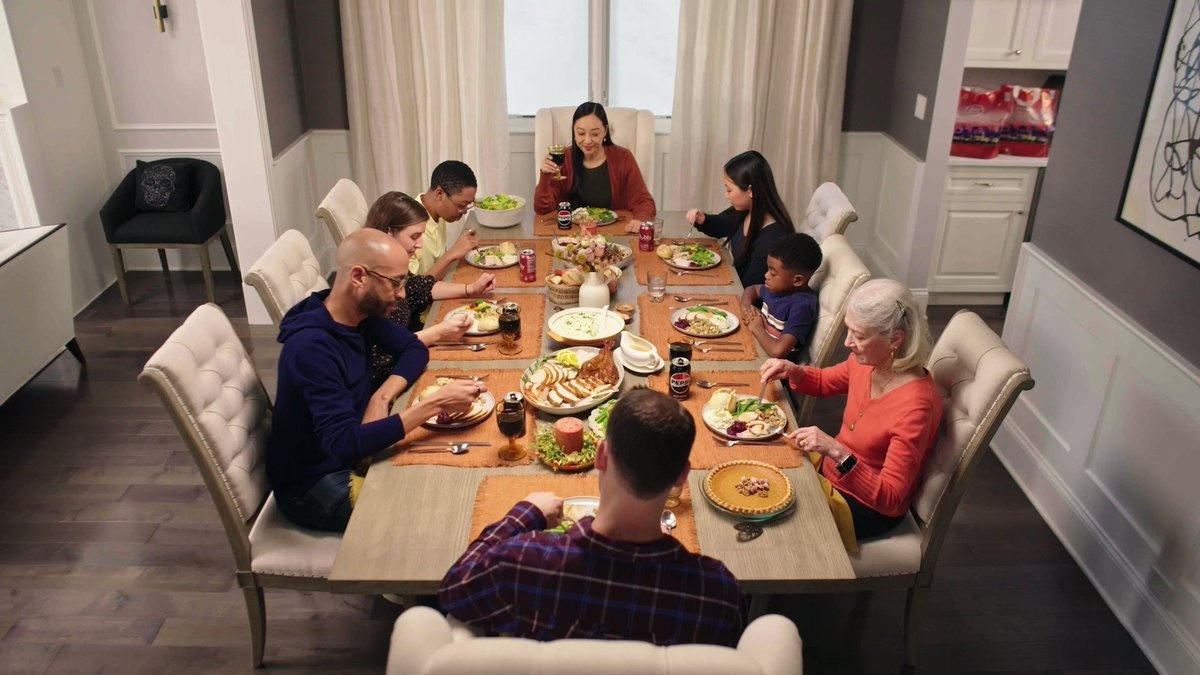 Jewel-Osco Delivers A Hilarious Thanksgiving Campaign