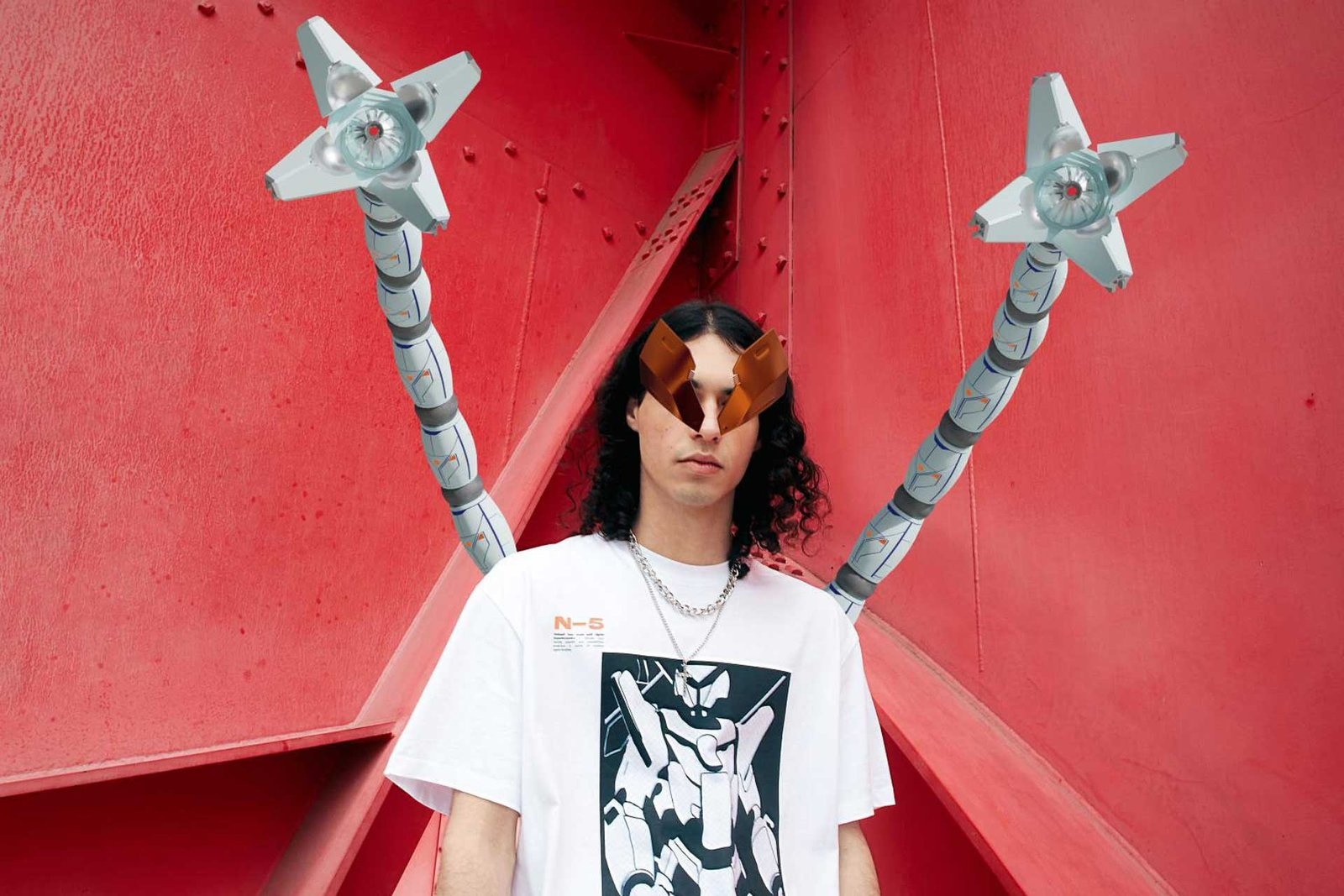 Bershka and FFFACE.ME Break New Ground with World’s First Semi-Digital Fashion Line