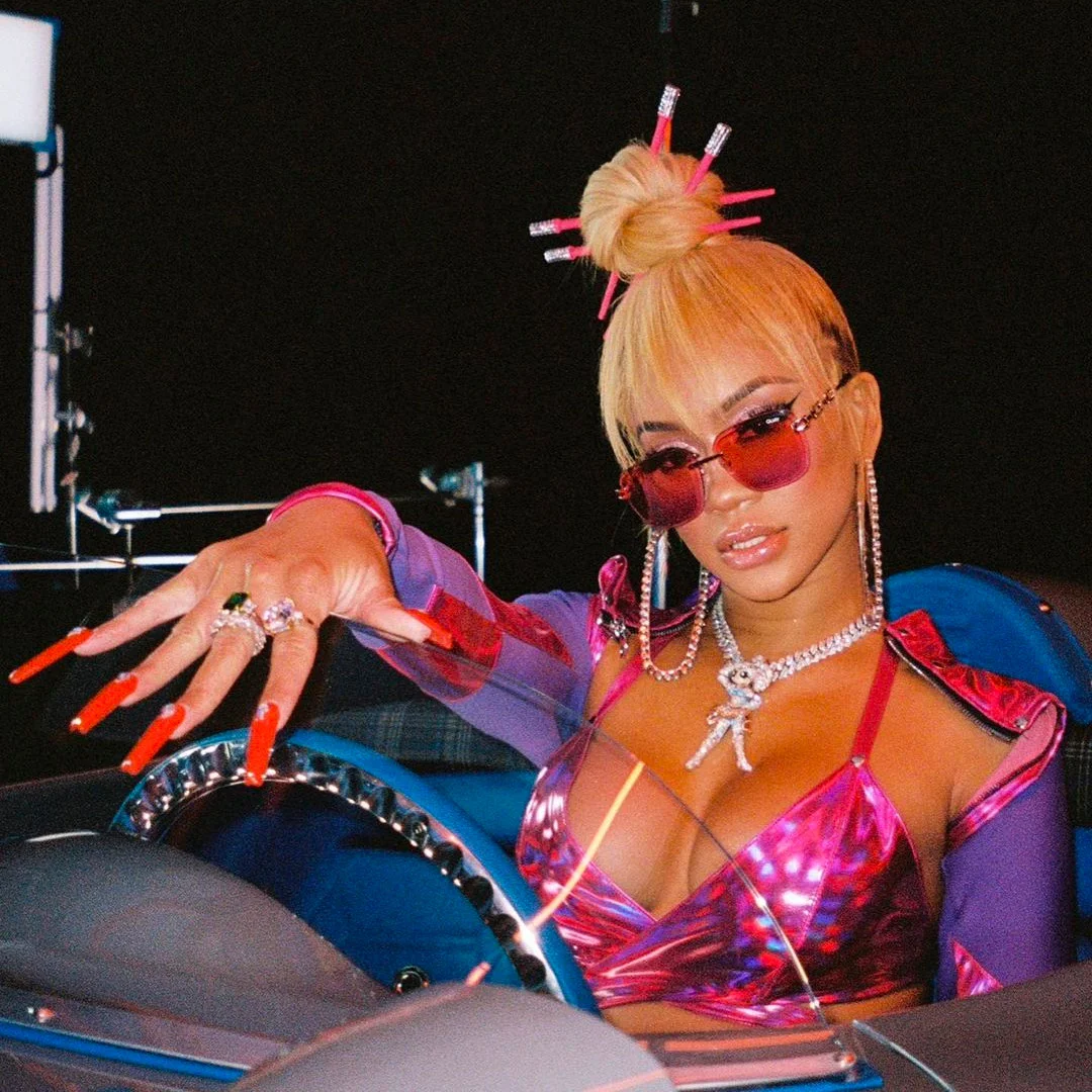 It’s VFX Galore In Saweetie –  Fast (Motion)’s Music Video!