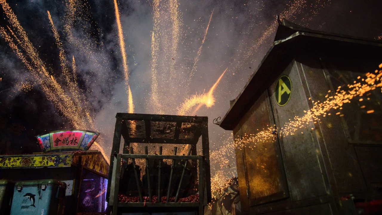 Yanshui Beehive Fireworks Festival by Yu Wen Chen