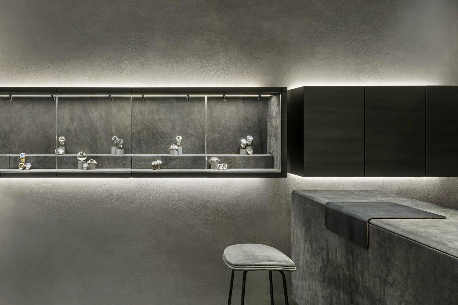 Timelounge Debuts Distinguished Retail Space by BEHF Architects