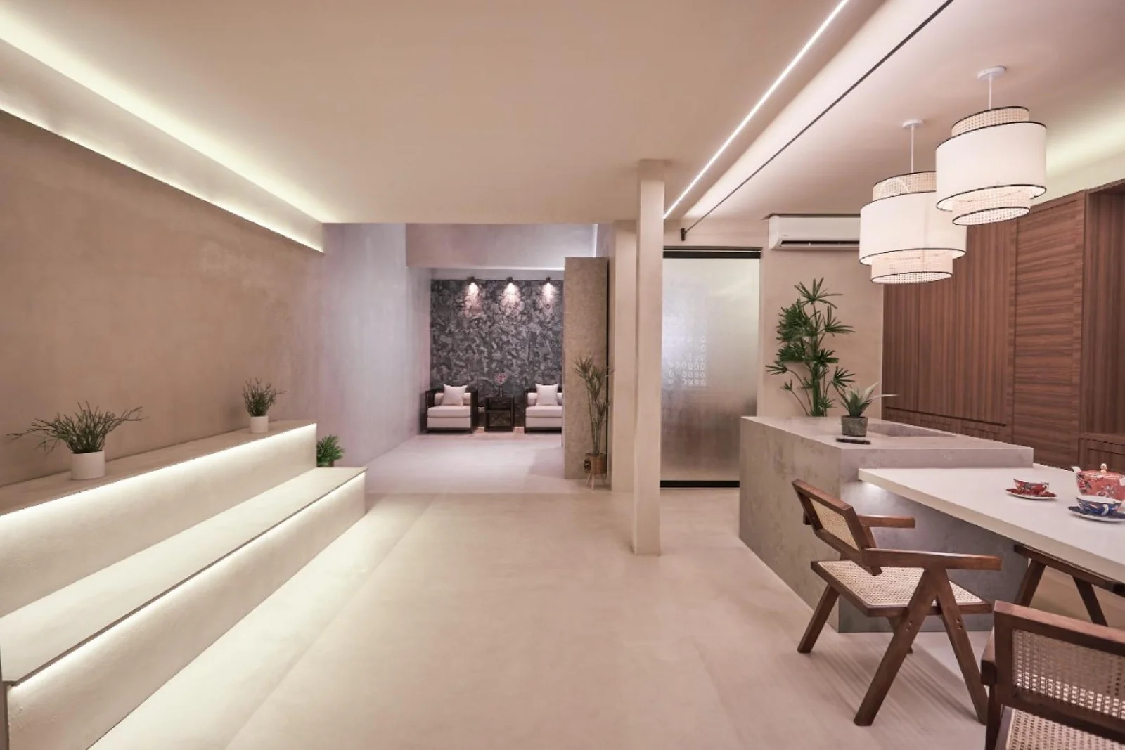 JME Bespoke Emotes Exceptional Class for Office Space