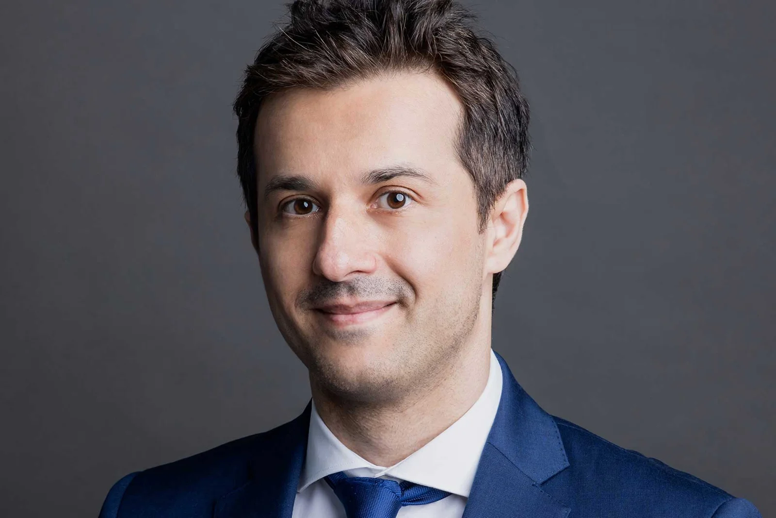 Crafting an Imaginative World for PayPro Global with Alex Safavinia, Co-Founder of Kasra Design