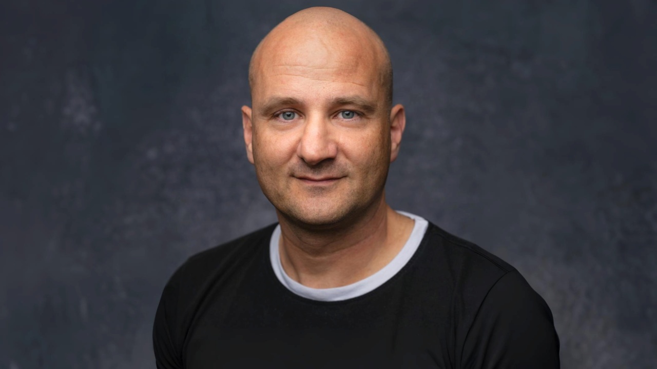 Rene Kuipers: Classical Light in Contemporary Portrait Photography