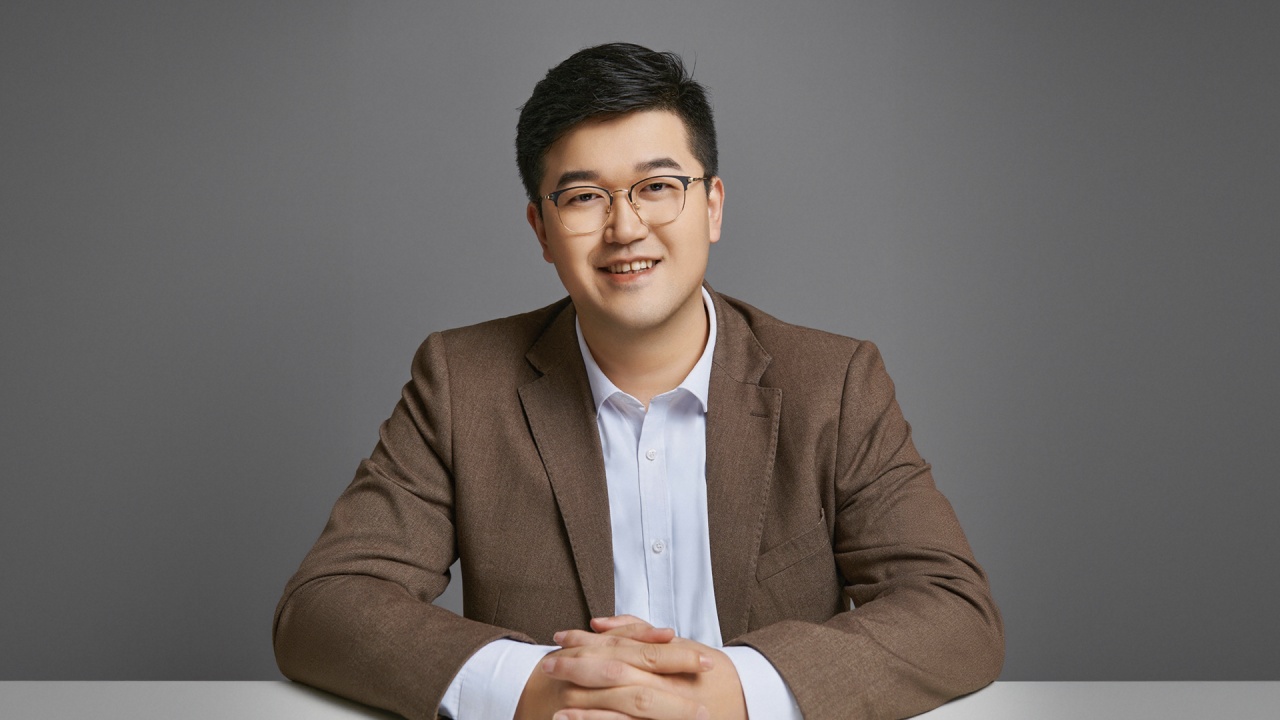 Designing for Long-Term Impact: Xin Wei’s Vision for Responsible Design