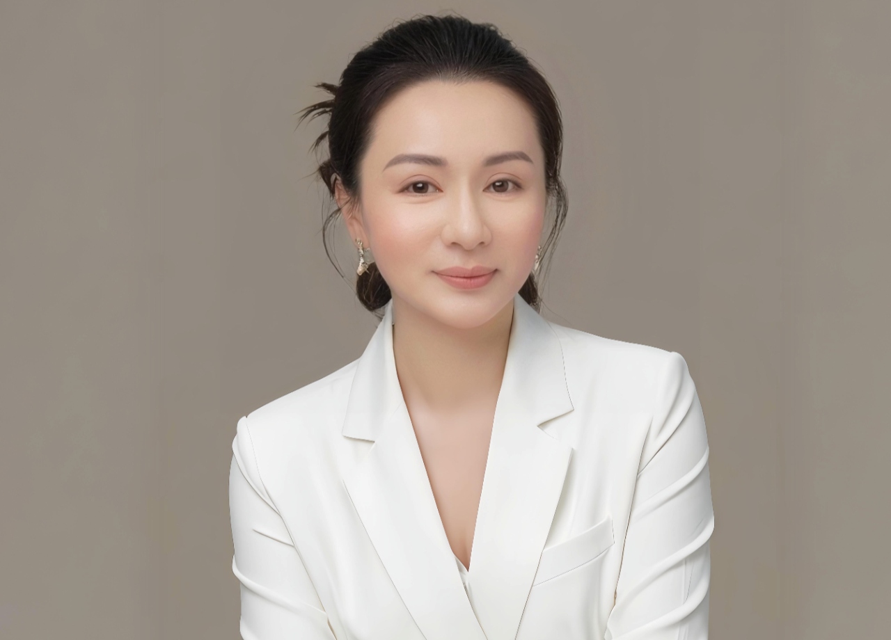 The Elevator That Becomes a Wine Cabinet: Pei Wen Lu’s Design Experimentation