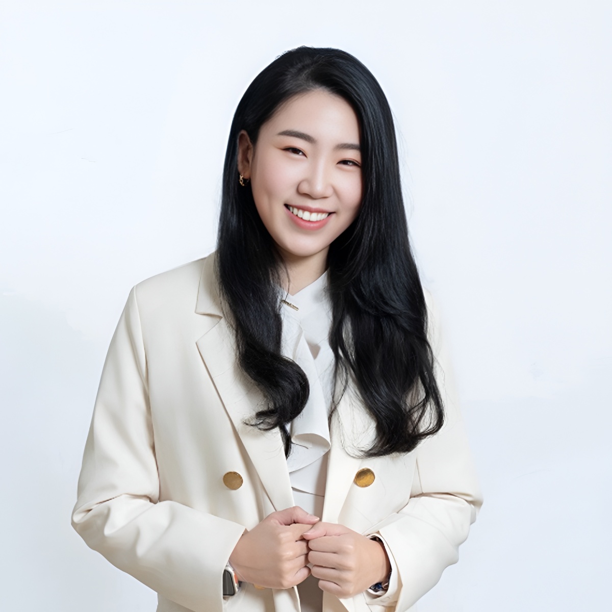 Amber Yi-Ching Lin Explores the Balance Between Practical Living and Visual Harmony