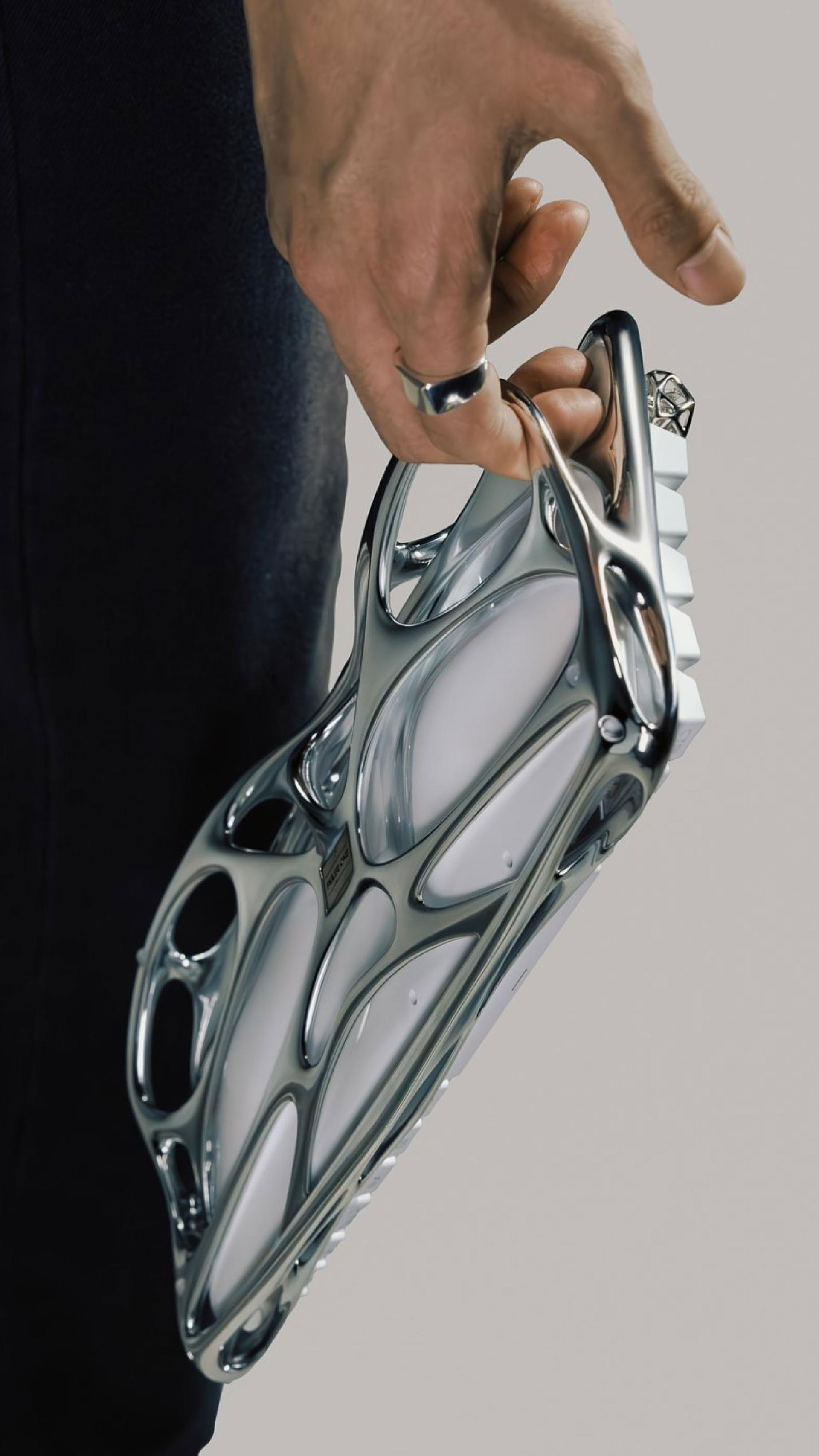 Pulse One — Sculptural Keyboard