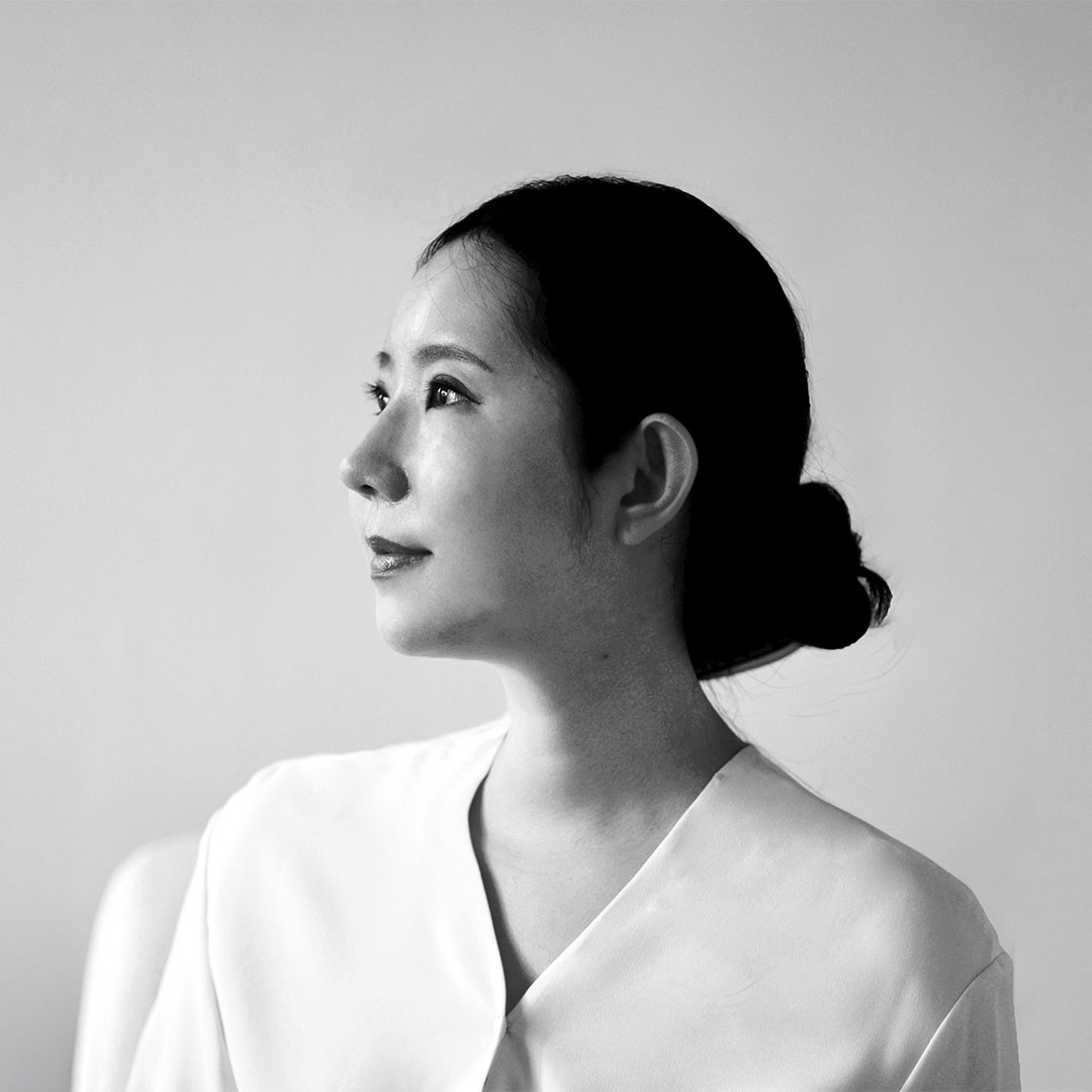 Designing Confidence: Jiwon Chong, Visual UX Designer at Amazon, on Clear Aligner Packaging
