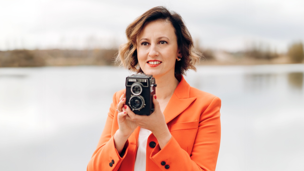 A Story Written in Nature: Capturing Nature's Atmosphere with Julija Zandersone