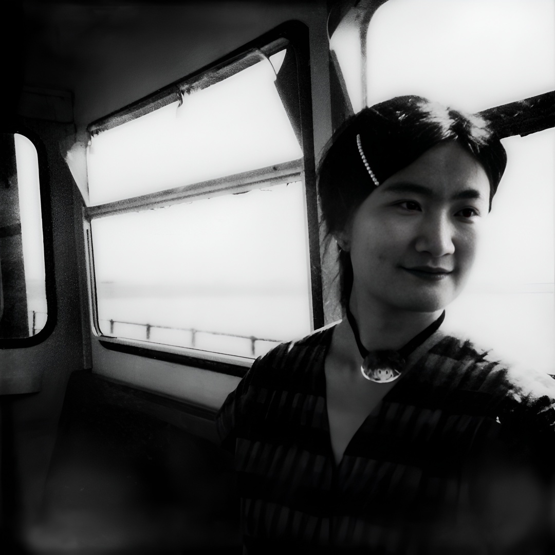 Tianhe Zhang's Search for Stillness Through the Lens