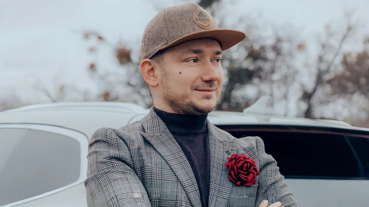 From Childhood Adventures to Creative Vision: Piotr's Passion & Journey