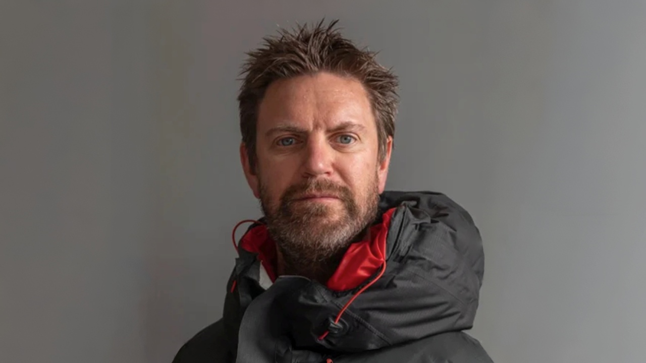 Photography Without Borders: A Nomad’s Creative Journey with Julian Elliott