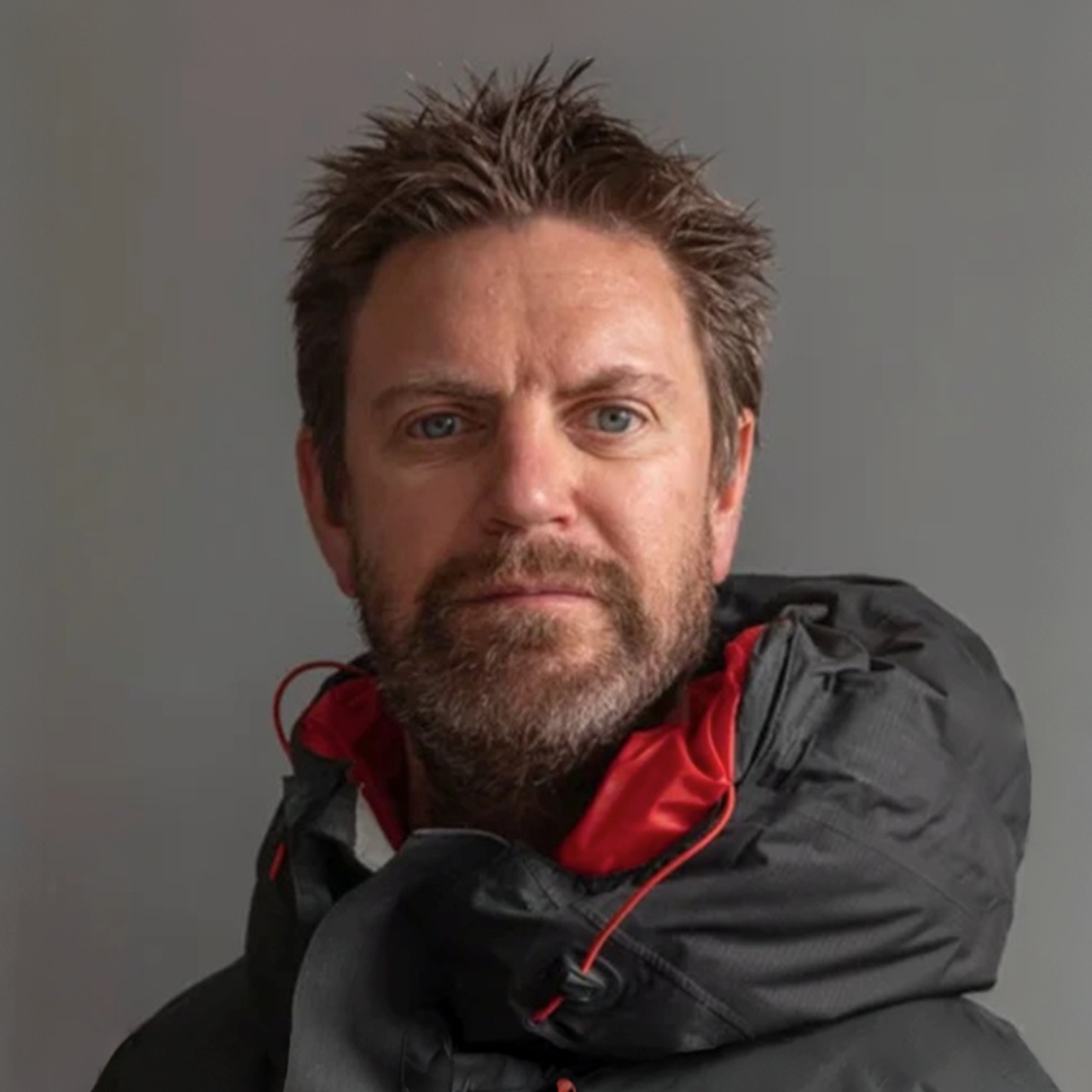 Photography Without Borders: A Nomad’s Creative Journey with Julian Elliott