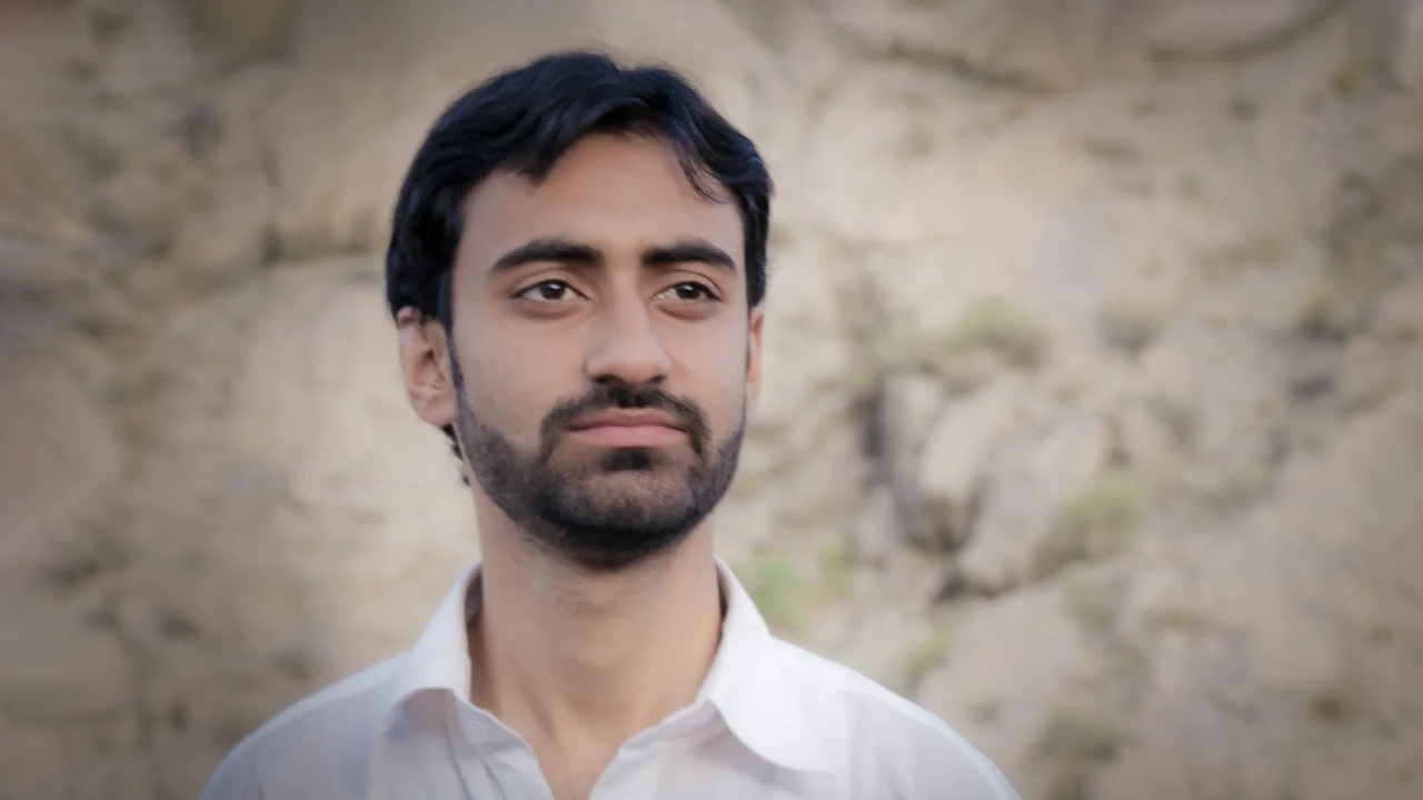 Stories Hidden in Nature: Seeing Beyond the Surface with Arbab Naimat Kasi