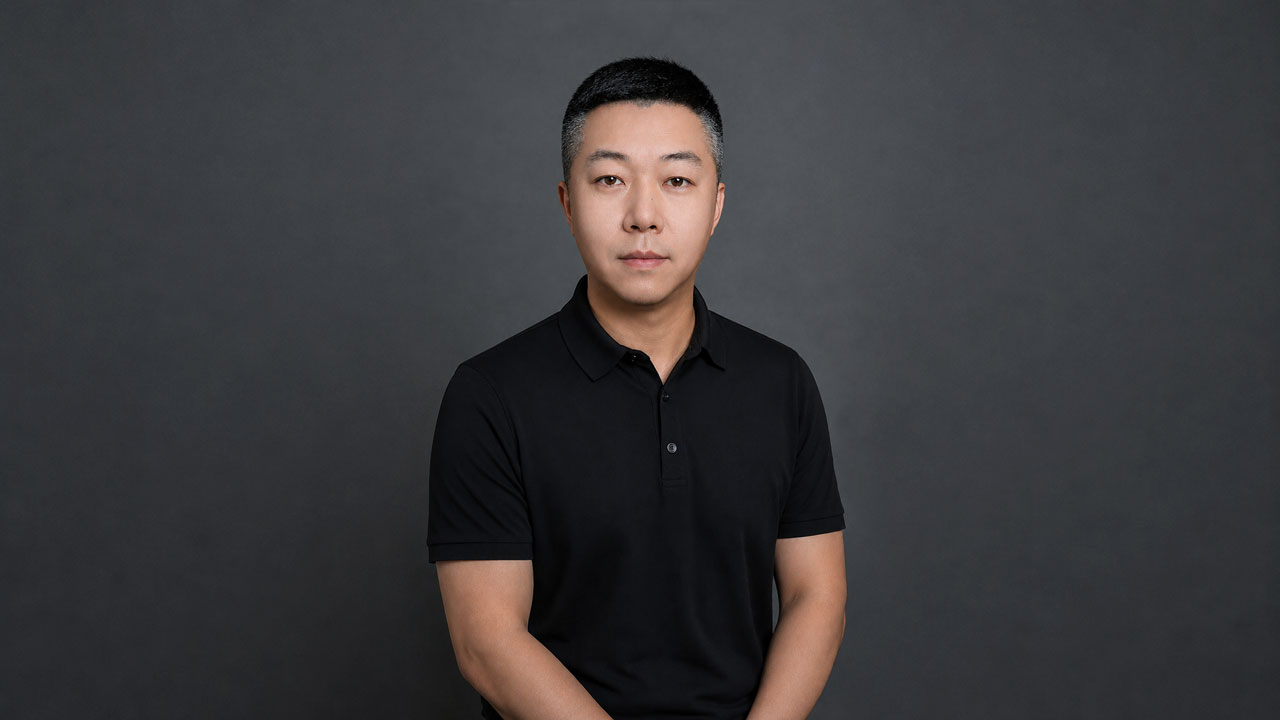 Inside the Golden Porcelain Bull–10th Anniversary Tile Grout Packaging With Xia Miao
