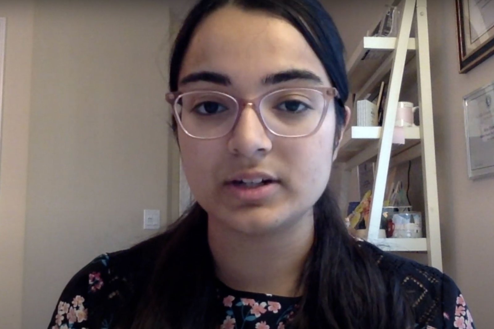 The Touchless Glove Remover: A Biosafety Necessity | 2023