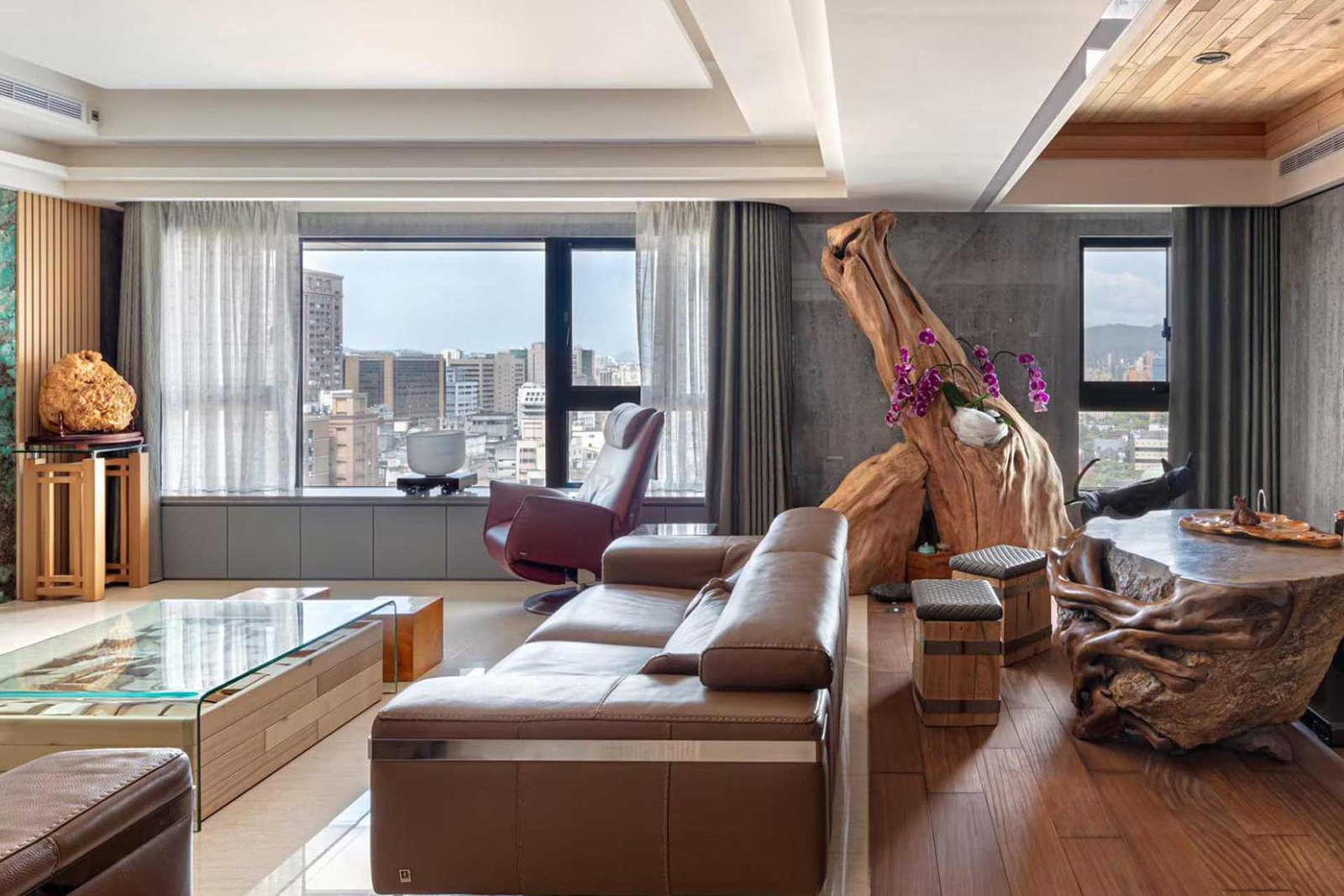 The woody aroma of Cypress filled flat | 2023