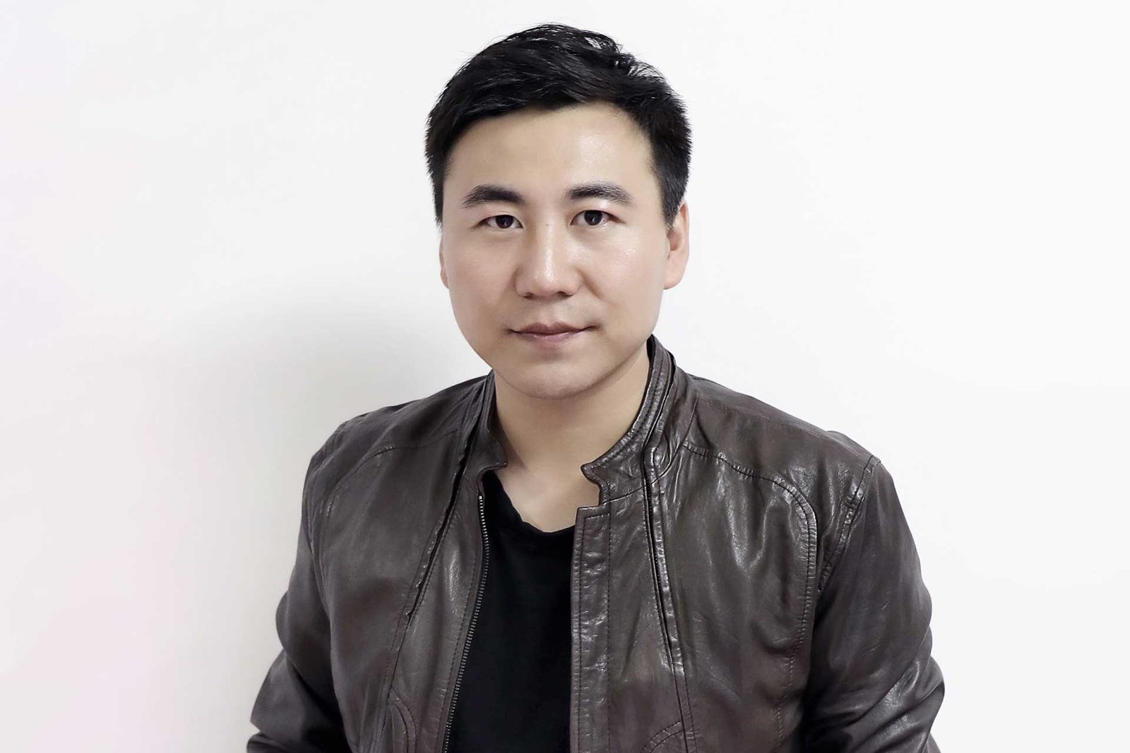 Interview with Sun Jian for EMERALD BAY Sign Design