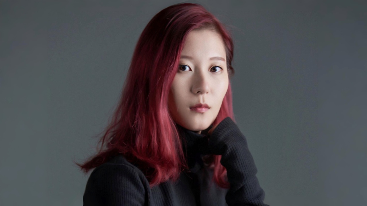 Interview with Jessica Zhengjia Hu for Splashy Cup and Saucer Sets