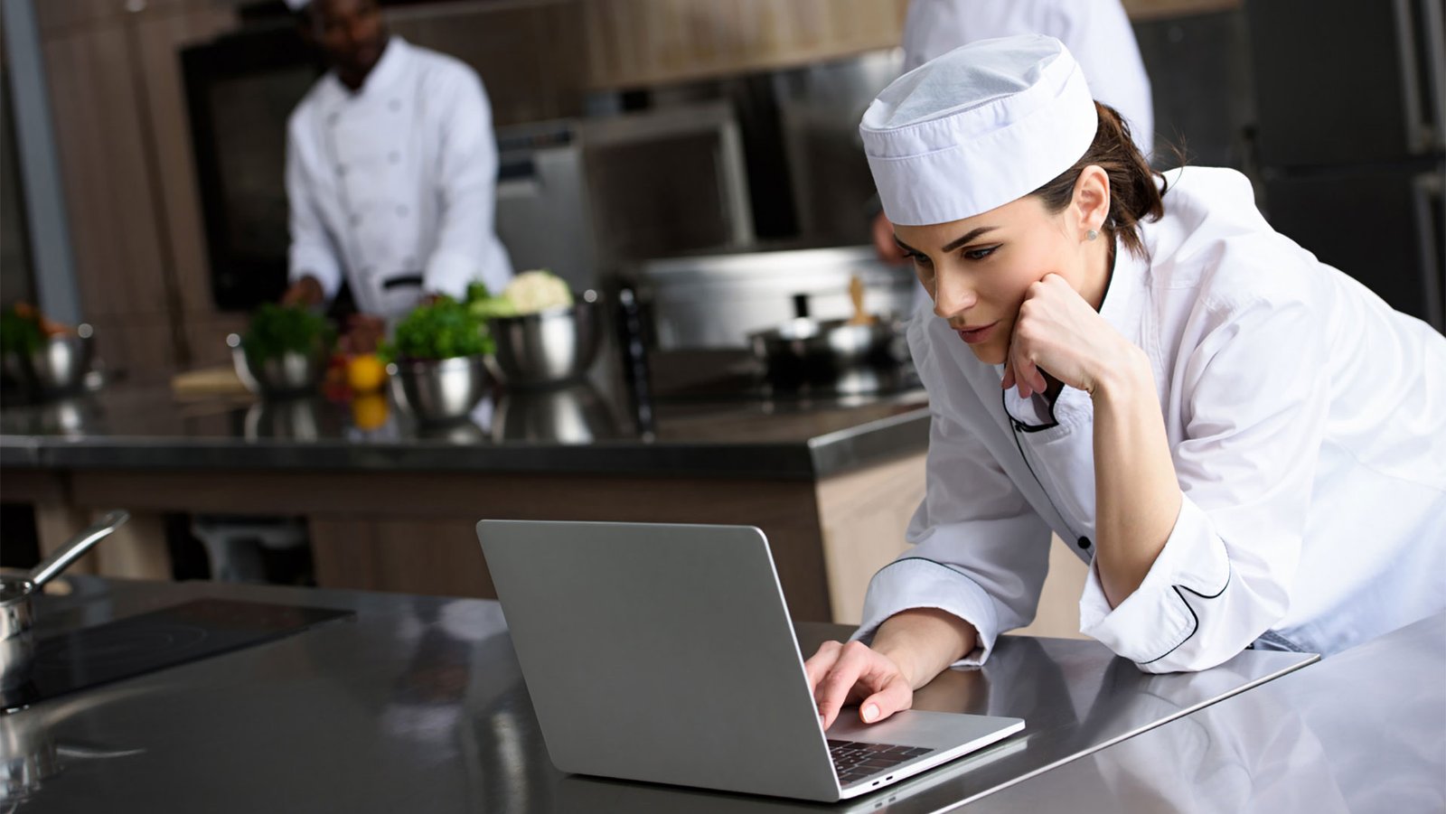Cloud-Based, All-in-One, ROI-Driven Restaurant Operation Management | 2023