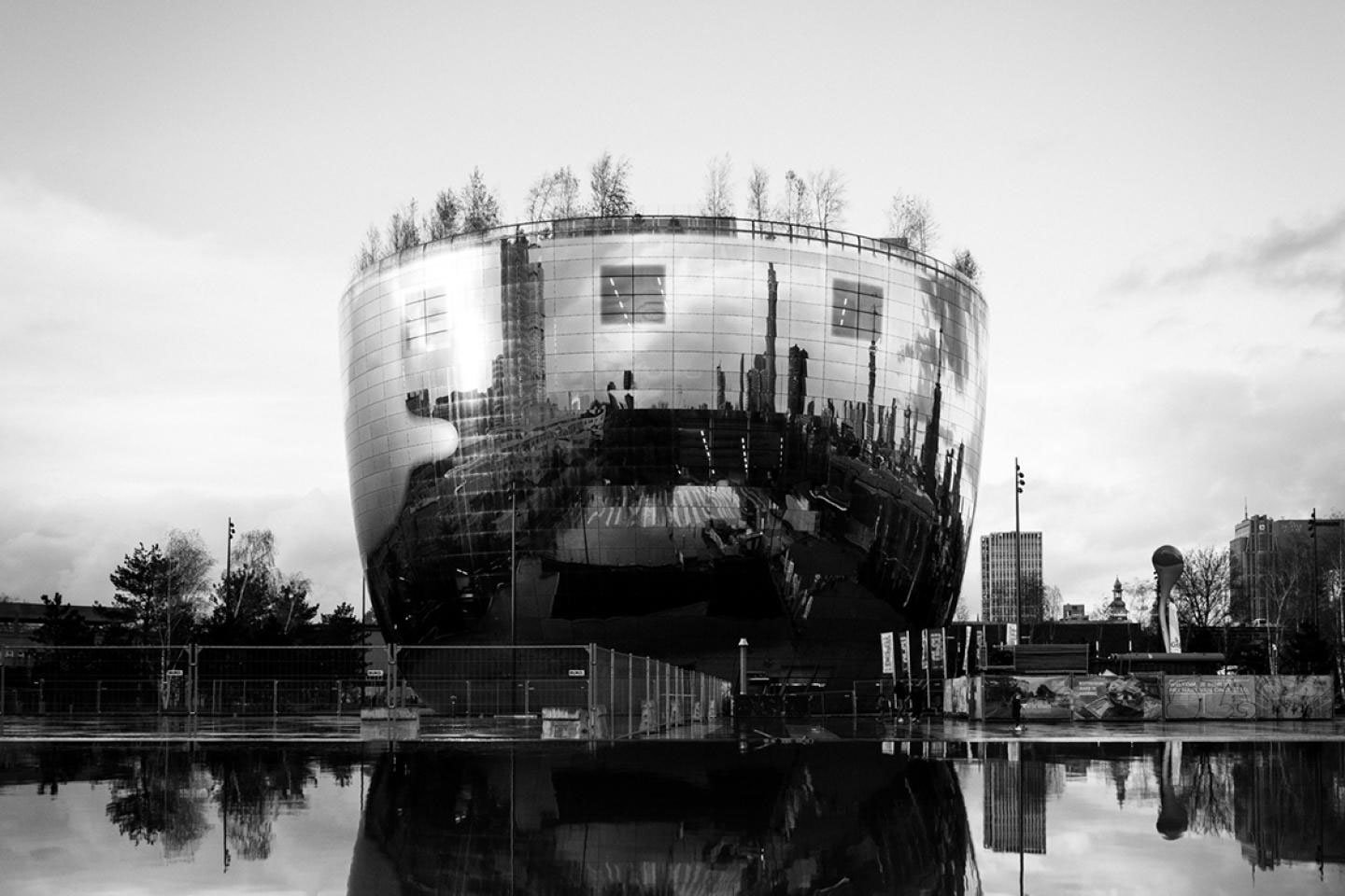 Partially glass | 2022