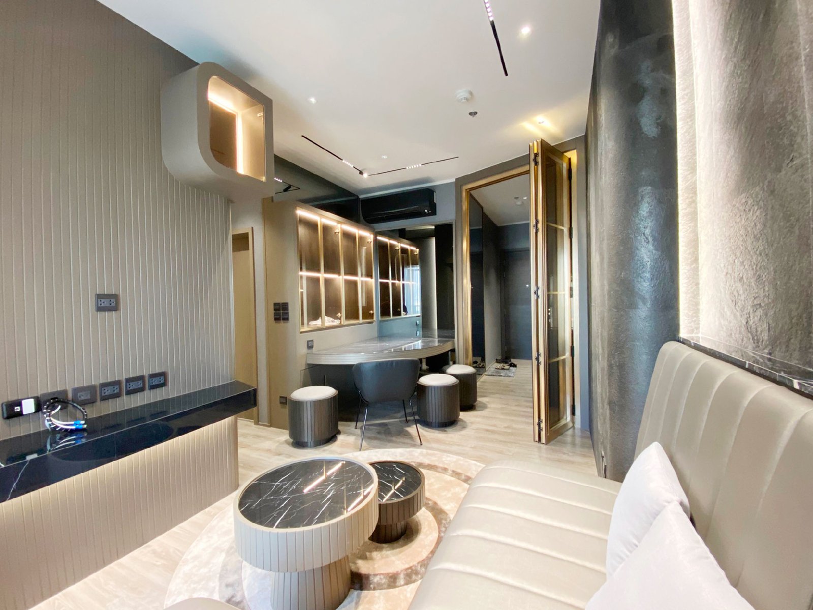 Small Apartment | 2022