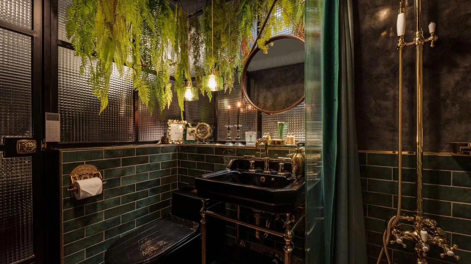 Timeless Luxury in a Studio Suite of Black, Gold, and Passion