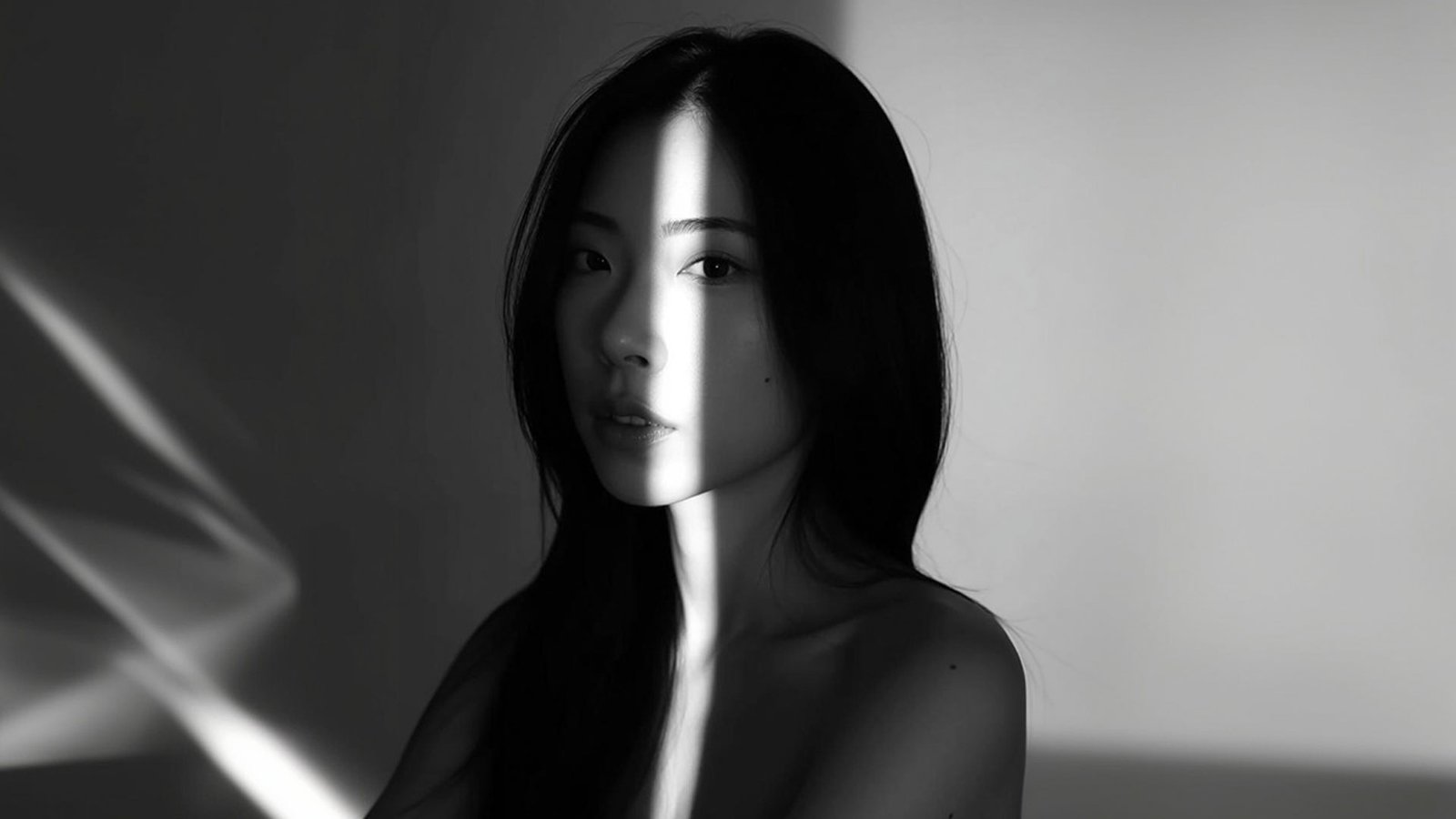 Si Chen on Conceptual Design That Bridges Culture, Technology, and Identity