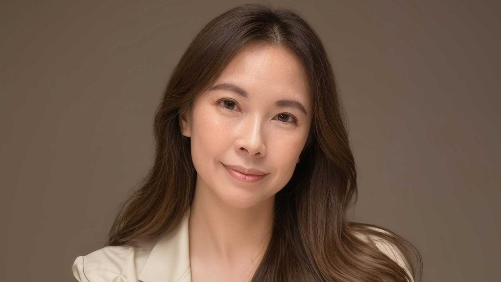 Behind the Scenes with Ying-Ning Chen: Countess from Paris
