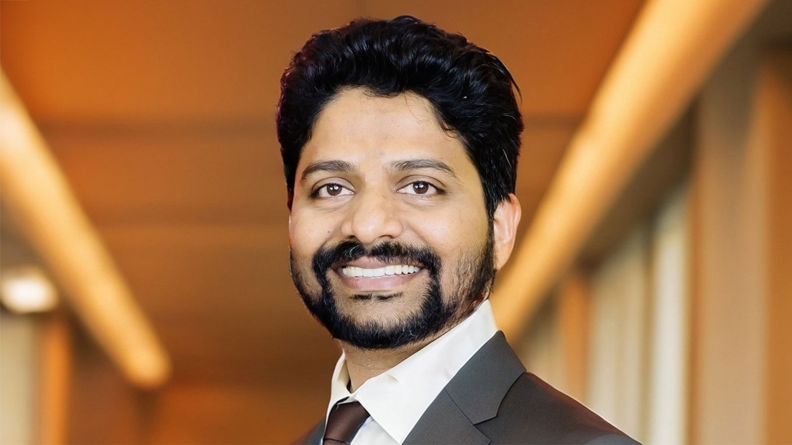 Unlocking Predictive Power: Analytics & Leadership with Seshendranath Balla Venkata