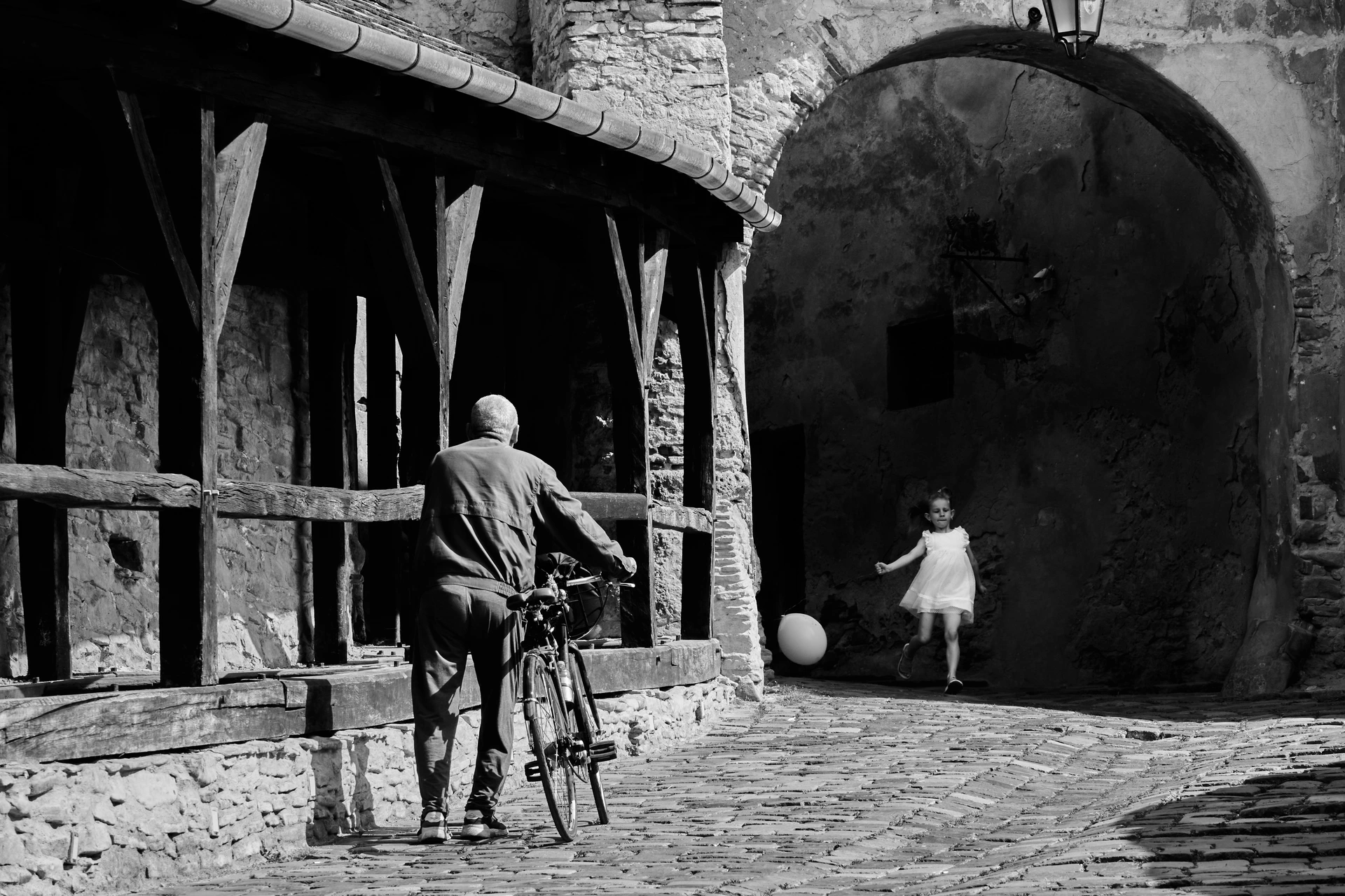 The Wisdom of Meeting | New York Photography Awards