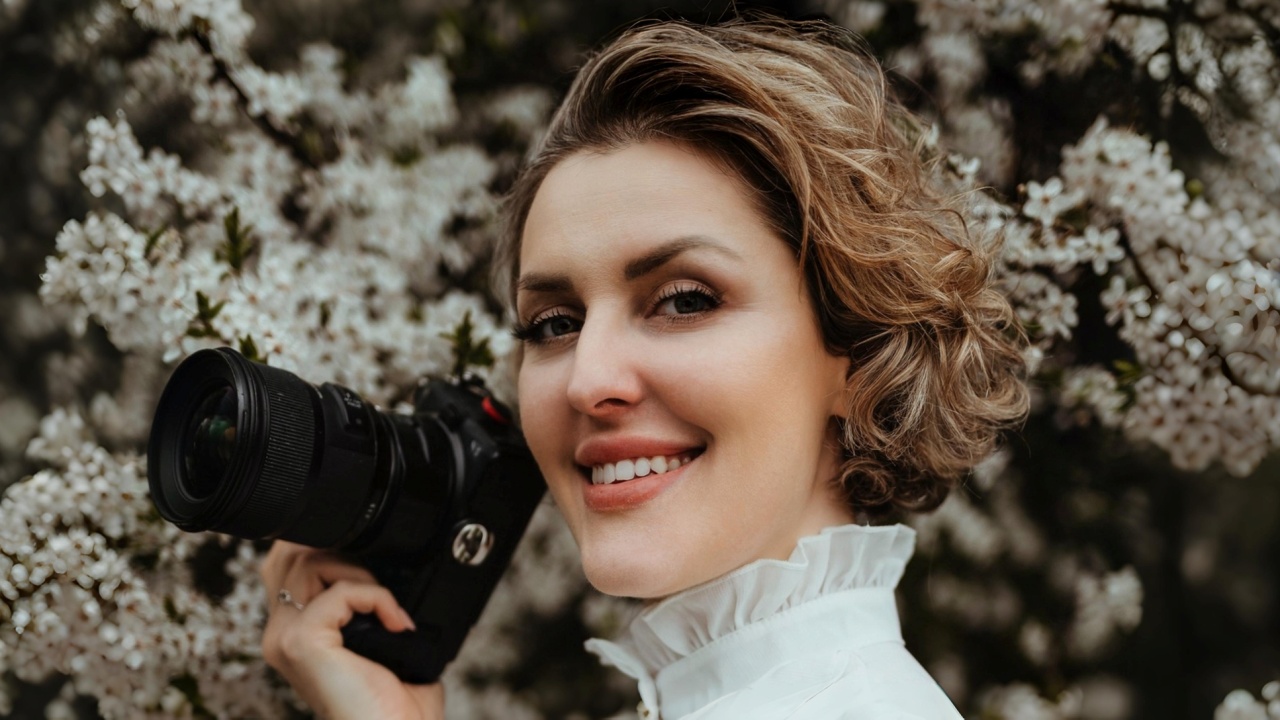 Measured Light, Infinite Feeling: The Duality of Sonka Skerik’s Photography