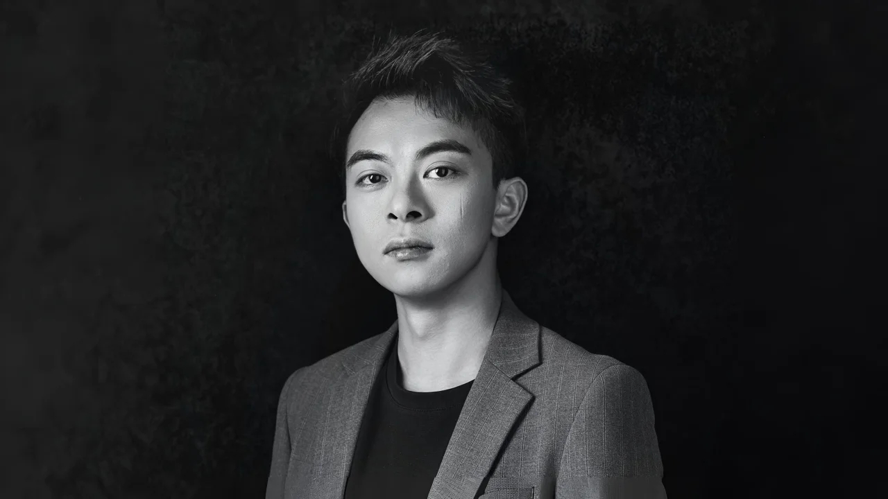 Redefining Baijiu: Sinong Wu - The Designer Bringing Cultural Depth to Modern Packaging